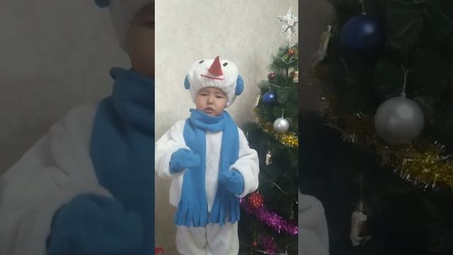 Ёлочка ёлка колкаЯ иголка смотреть онлайн