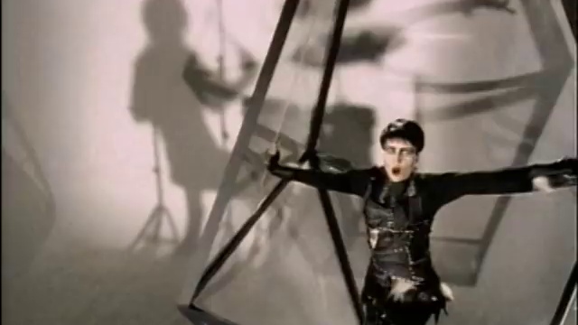 Siouxsie And The Banshees // The Passenger