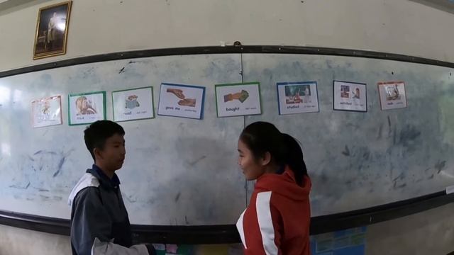 Rock-Scissors-Paper Game: Past Simple Tense смотреть онлайн