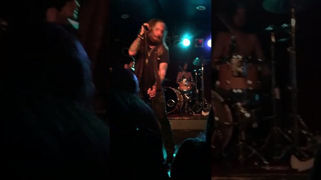 John Corabi uncle Jack live 11/22/14 cudahy Wisconsin 1994 Motley Crue смотреть онлайн