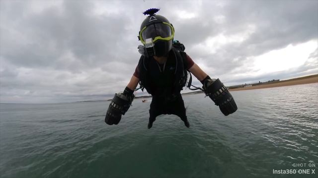 Epic High Speed Sea Trials! смотреть онлайн