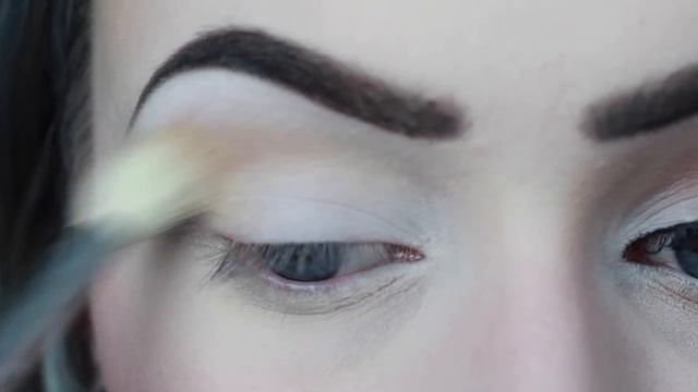 Dark Romantic Glam Vampy Makeup | Evelina Forsell смотреть онлайн