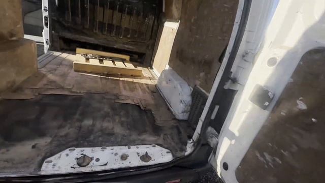 SJ13PBZ - 2013 NISSAN NV200 DIESEL 1.5 dCi 89 SE Van смотреть онлайн