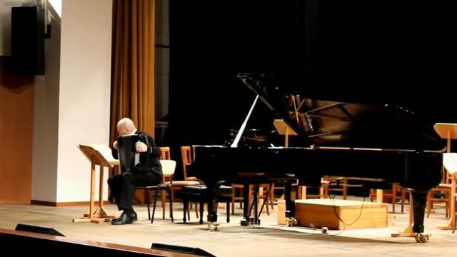 Vladimir Senegin Sonata for bayan ( I.Largo II.Vivace III Adagio) смотреть онлайн
