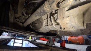 Toyota Hiace. KDH206. Как поменять трансмиссионное масло?