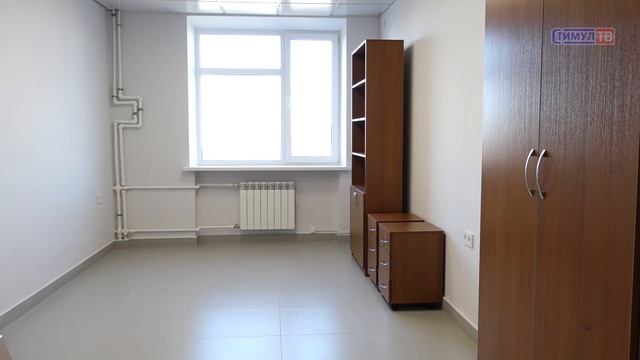 Поликлиника Ленинградской ЦРБ готовится к открытию после капитального ремонта. смотреть онлайн