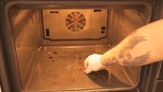 ВЫ БУДЕТЕ ПОРАЖЕНЫ, натерев духовку таблеткой для мытья посуды ? (удивительно) ? смотреть онлайн