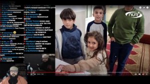 Бэбэй смотрит как Бэбэй угрожает палестинским детям