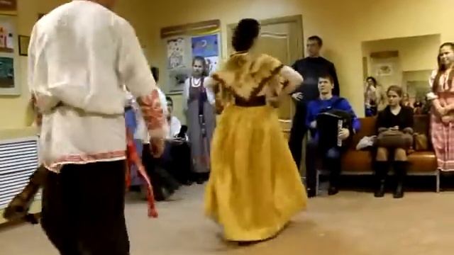 Частушки на перерыве между... смотреть онлайн