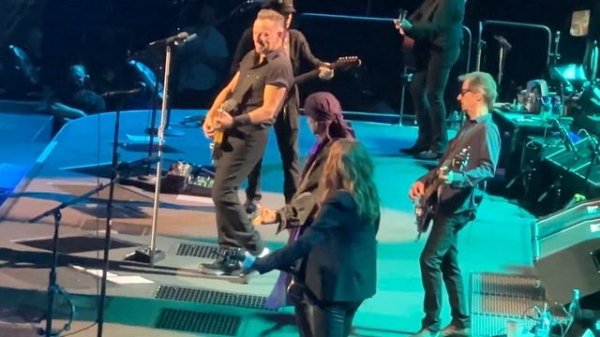 Bruce Springsteen - "Backstreets" (Live 4K HQ Audio) - Amalie Arena Tampa February 1, 2023