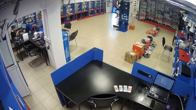 DS-2CD2142FWD-IS 2.8mm Купюры смотреть онлайн