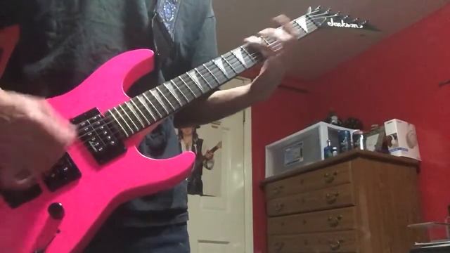 Playing mini pink Jackson guitar,Ernie bal M-steel string,Marshall full stack,drop D tuning смотреть онлайн