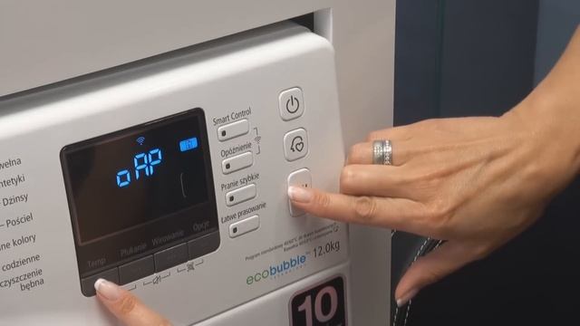 Pralka Samsung Eco Bubble™ WF12F9E6P4W смотреть онлайн