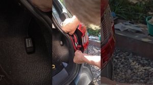 Как снять задний фонарь на Ниссан Кашкай в кузове J11 рестайлинг.