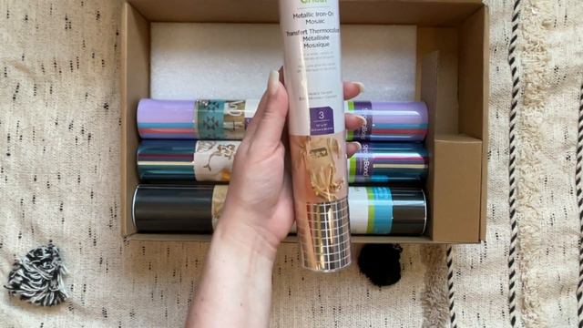 Cricut Bohemian Beauty Mystery Box With Cricut Cutie! Jan 2022