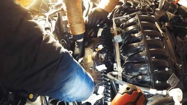 Как установить клапанную крышку N62B48 BMW E66 750Li. Очень важный нюанс! Ошибка - делают все! #3