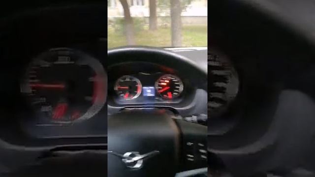 Это умный бардачок, который рвёт когти при опасности смотреть онлайн