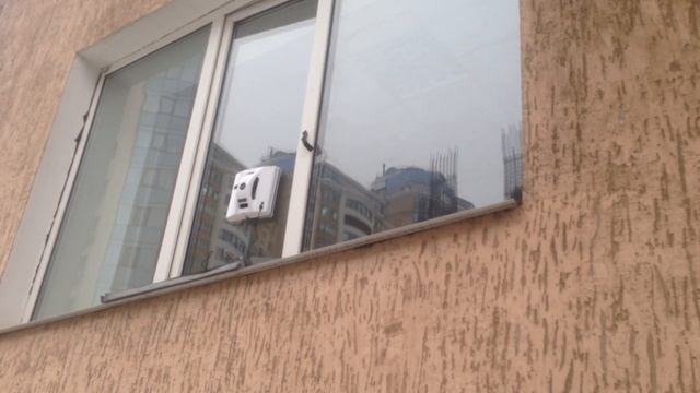 Обзор HoBot-268. Мойка снаружи смотреть онлайн