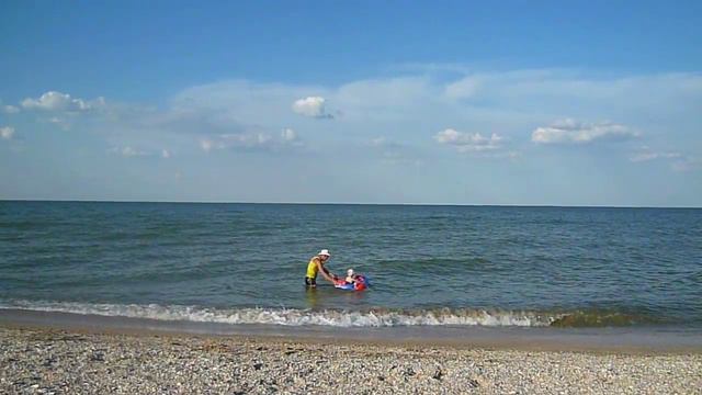 арабатская стрелка первый раз на море смотреть онлайн