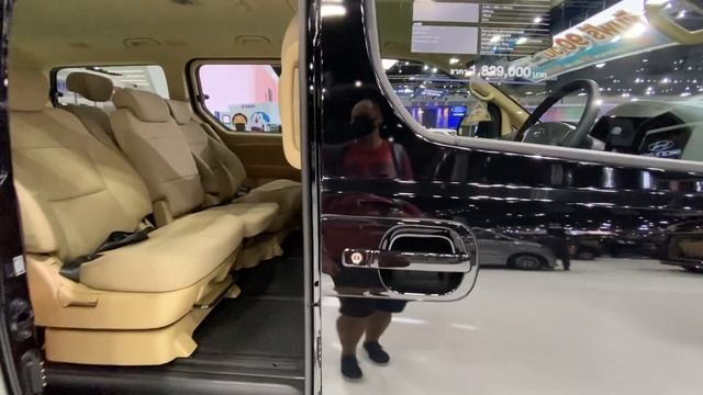 New 2022 VAN Hyundai H-1 Touring смотреть онлайн