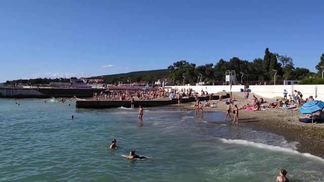 Капризы природы. 4 сентября 2021 г. Лето, второе дыхание😏. Дивноморское. Очень много рыбы в море. смотреть онлайн