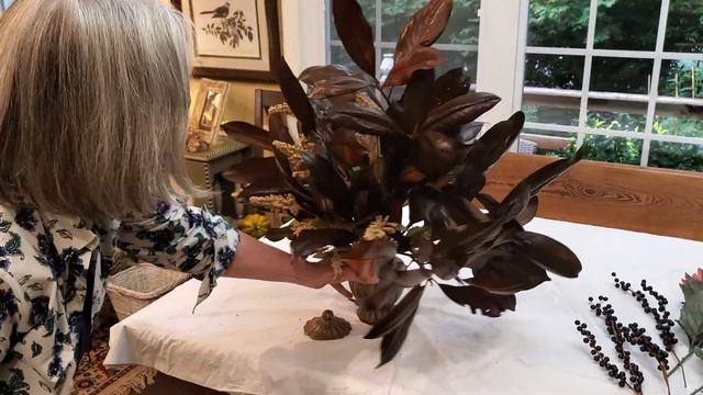 Elegant, Affordable Fall Décor Ideas смотреть онлайн