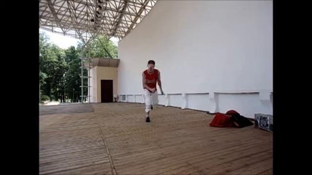 чёрный тотем ( Gran bizzarro) - Hip-hop dance Brest.wmv смотреть онлайн