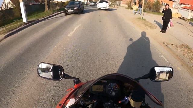 Обзор и покатушка Honda Cbr954rr смотреть онлайн
