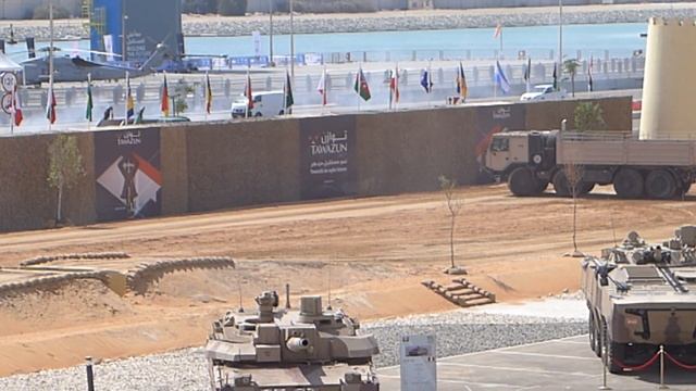 TATRA FORCE 8x8 @IDEX2021 смотреть онлайн