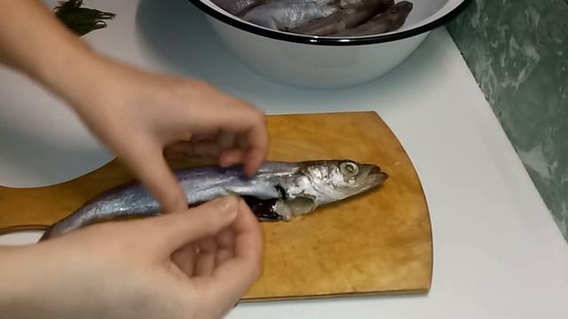 РЫБА ПУТАССУ - Пальчики ОБЛИЖЕШЬ! Такой Способ Жарки Рыбы Не Оставляет Неприятного Запаха ! смотреть онлайн