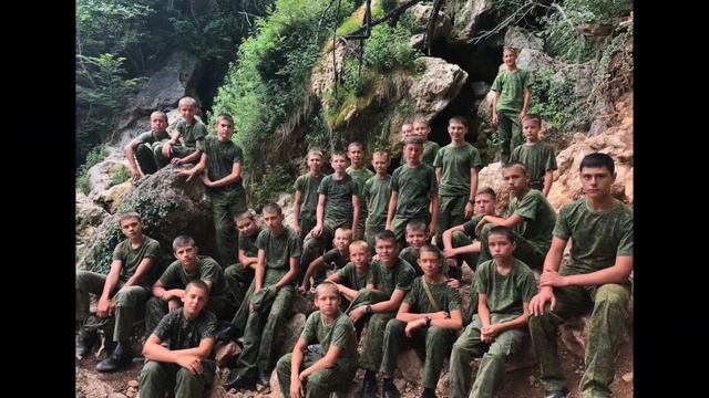 Как отдыхают кадеты Радумльского кадетского корпуса смотреть онлайн