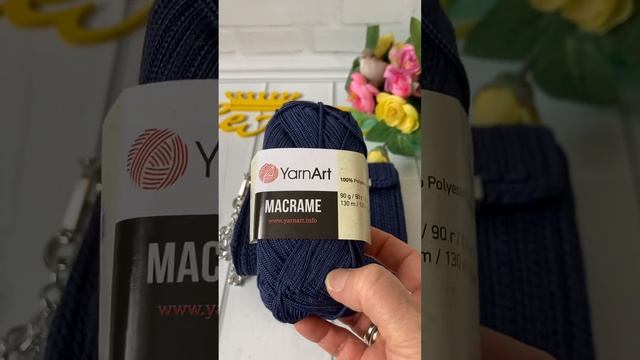 Сумочка из пластиковой канвы и полиэстерного шнура смотреть онлайн