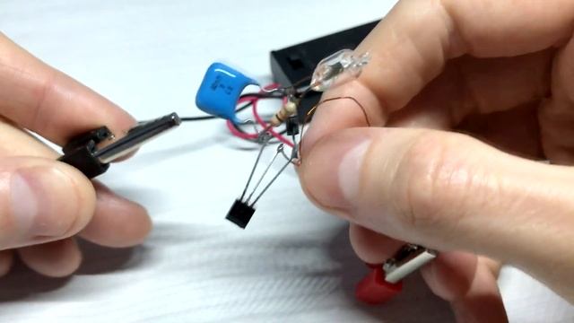 Джоуль вор - Похититель Джоулей - Joule Thief neon lamp смотреть онлайн
