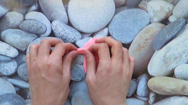 Origami Flamingo UNDER 10 MINUTES смотреть онлайн