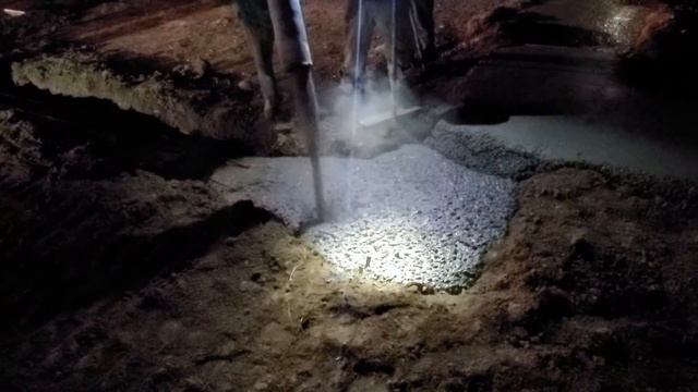 Dave's Home Build. 6 Trucks and a Pump! We have FOOTERS!!! Episode 6 смотреть онлайн