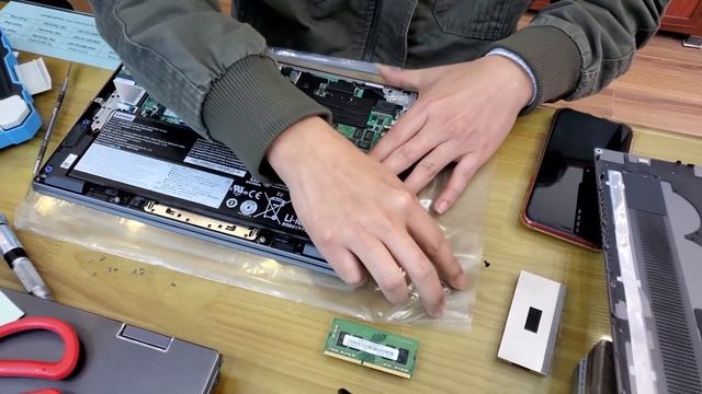 Nâng Cấp SSD và RAM cho Laptop Thinkbook 14s смотреть онлайн