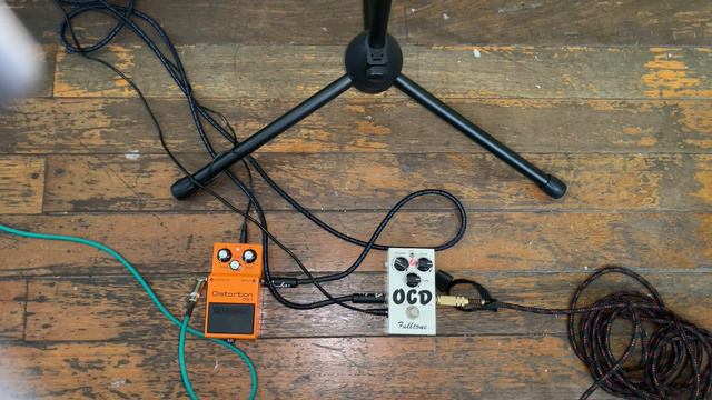 2 of the Greatest Pedals! (OCD Fulltone v1.7 and Ibanez TubeScreamer TS808 Overdrive Comparisson) смотреть онлайн