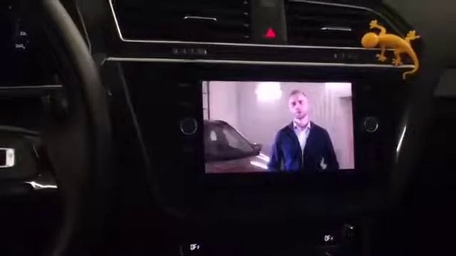 Volkswagen Tiguan 2019 - Установка видеоинтерфейса смотреть онлайн