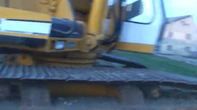 Видео обзор 2 - экскаватор Liebherr 932 смотреть онлайн