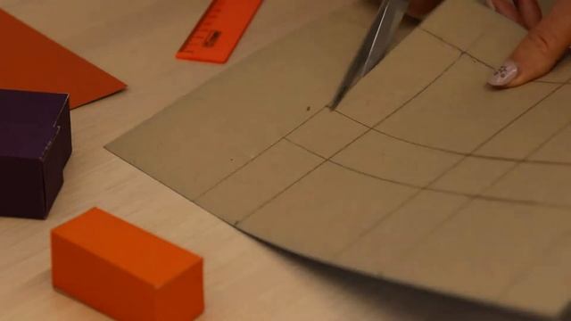 Делаем Стива - туловище из картона смотреть онлайн