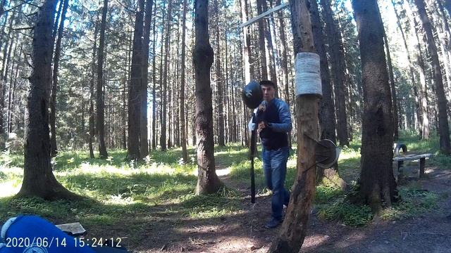 14.06.2020 Принёс на лесную площадку пневмотренажёр-грушу и опробовал его . смотреть онлайн