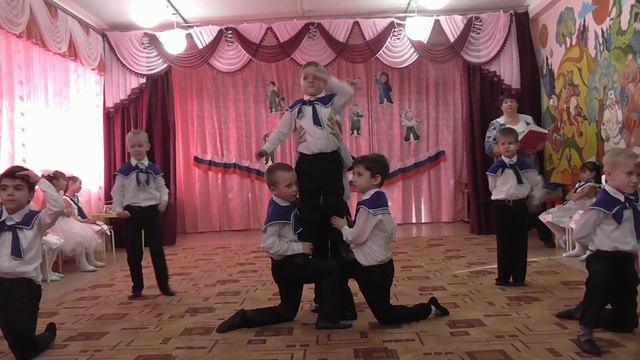 Танец: "Где ты , белый пароход?" смотреть онлайн