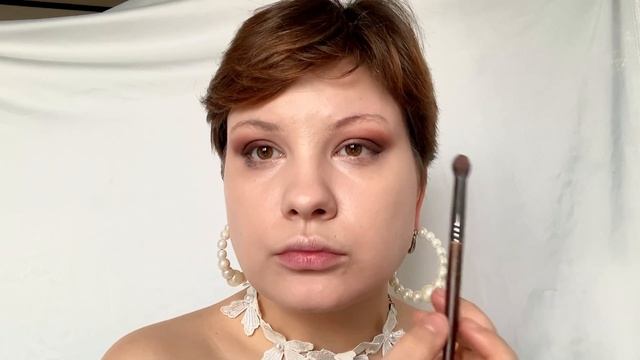ERROR! Макияж: растушеванная стрелка, но что то пошло не так! Затемнённый уголок . смотреть онлайн