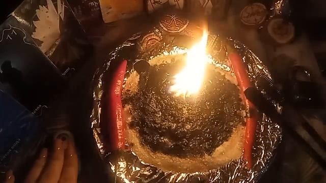 Чистим жильё от нечисти и негатива?? #отжиг #чисткадома #очищение #ритуалчистка смотреть онлайн