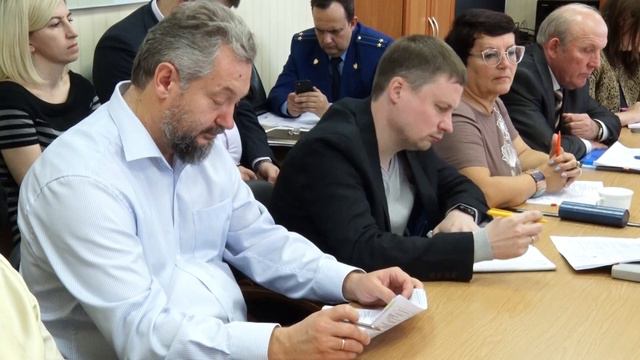 Два знаковых голосования смотреть онлайн