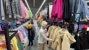 VLOG: Shopping ?️ всей СЕМЬЕЙ / Покупка Зимней куртки / Семейный влог