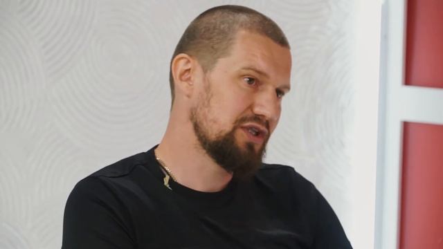 Интервью на 8 канале. Роман Броверман, Виталий Бориевский