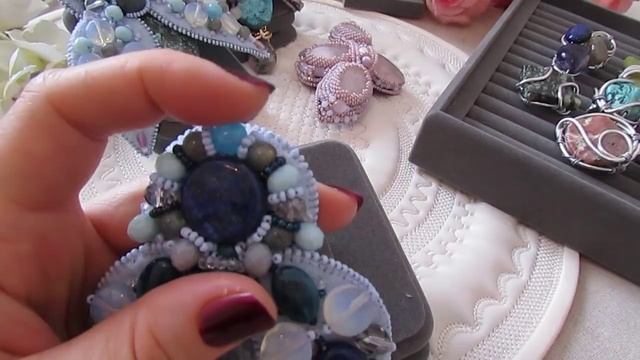 САМЫЕ КРАСИВЫЕ БРОШИ! Достоинства моих работ.Авторские украшения от Ксении смотреть онлайн