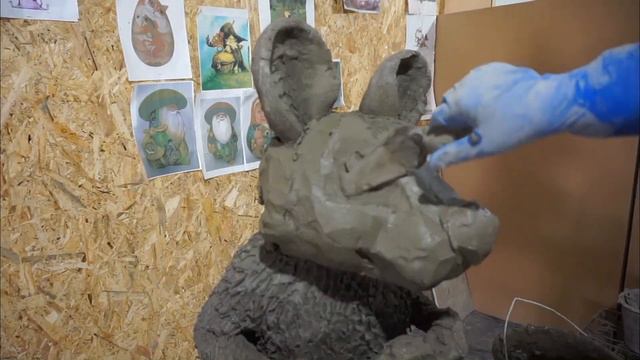 Мышка с фотоаппаратом. Садовая скульптура. смотреть онлайн