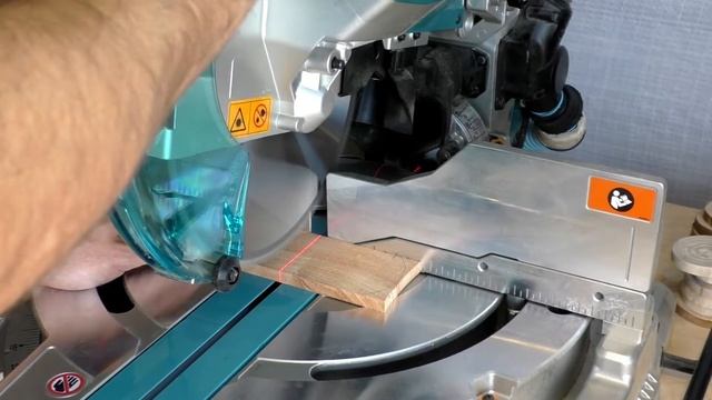 Неплохая идея для подарка.  Бесконечный календарь. Perpetual Calendar.